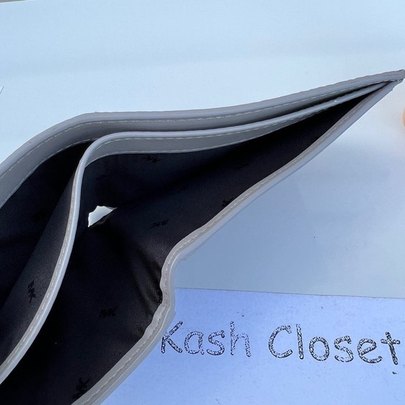 Michael Kors Cooper Mens Wallet Billfold Logo and Faux Leather - Black/Grey - Picture 6 of 6